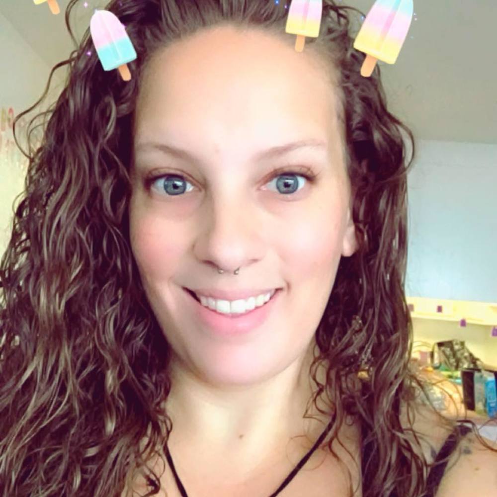 Meet your Posher, Sarrah